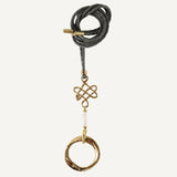 Collar ajustable para mujer con piedra natural y piezas doradas de zamak