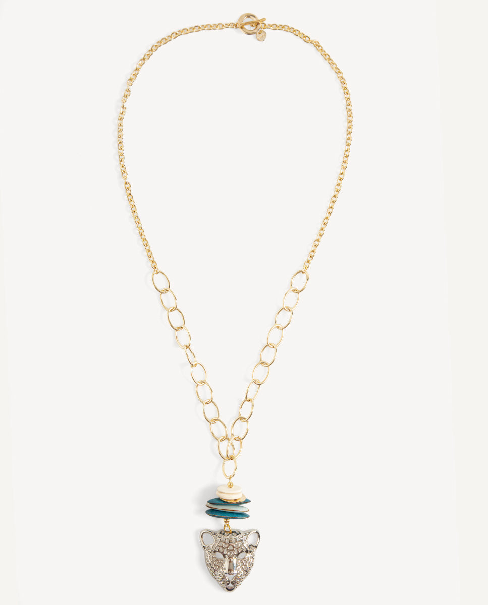 Collar largo Tigre de Emolo con cadena dorada y colgante de cabeza de felino plateada con discos azules