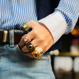 Anillo color rosa viejo con ojo de gato