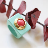 Anillo verde turquesa con piedra natural Agata roja