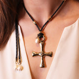 COLLAR AJUSTABLE PIEDRA NATURAL ÉMOLO TESSABIT NEGRO