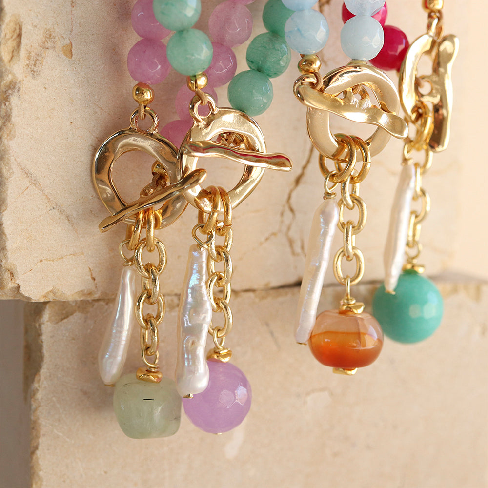Collier court BAVARO en pierres naturelles et perle, les couleurs de la collection, bijou artisanal Émolo