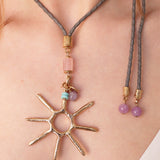 Collar largo ajustable Sol grande dorado para mujer