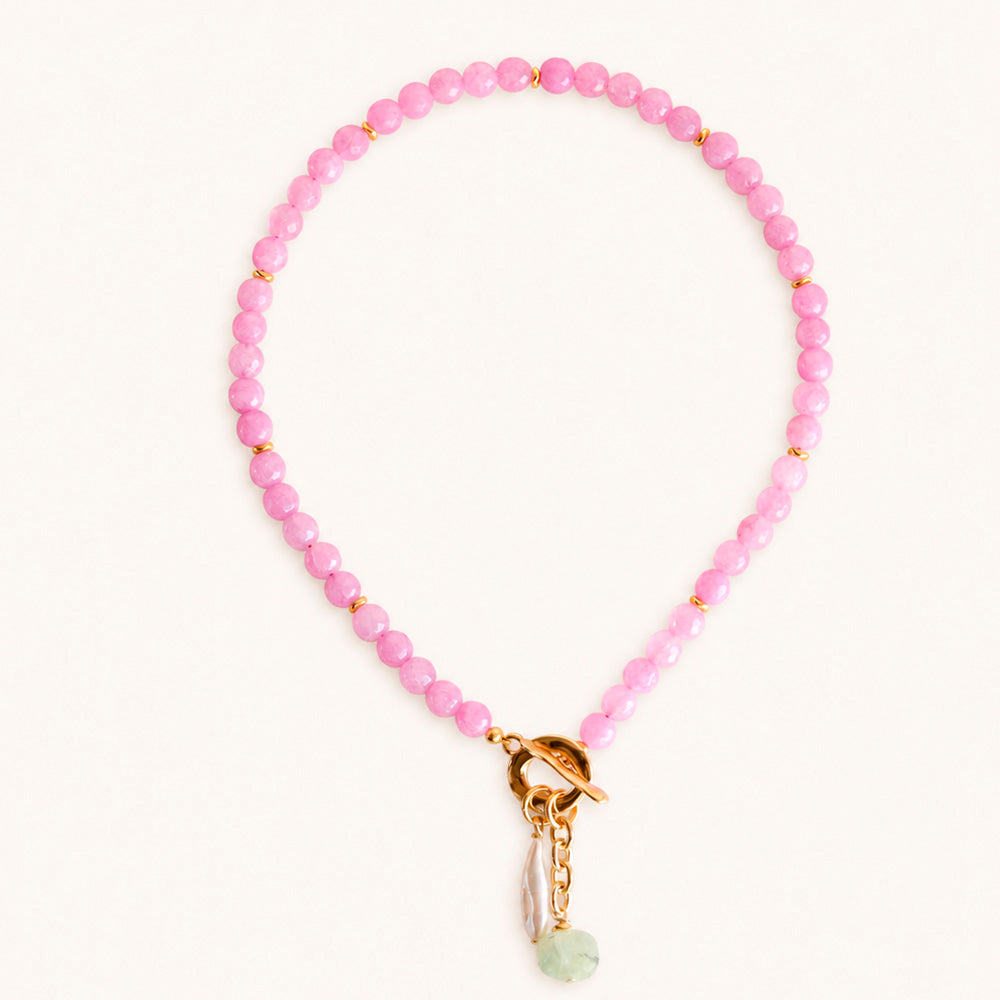 Collier court BAVARO mauve, avec pierre naturelle et perle, plaqué or, Émolo
