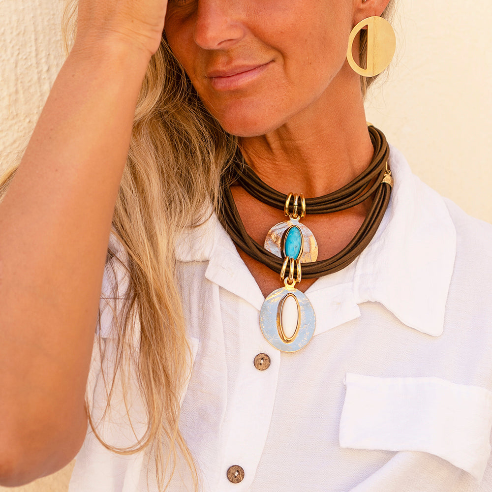 Collares cortos para mujer con cordón premium y cadena dorada