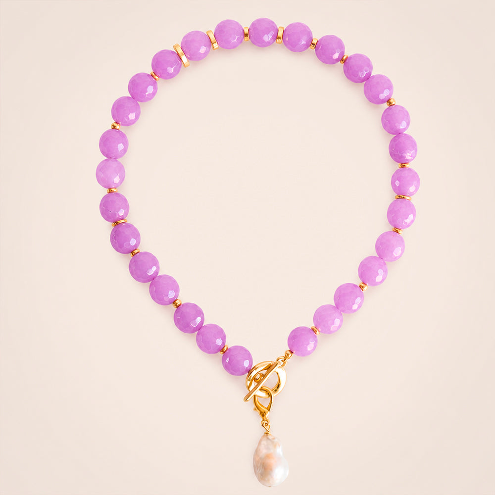 Collar BÁVARO Perla Barroca en color malva, con piedras naturales, perla barroca y baño de oro