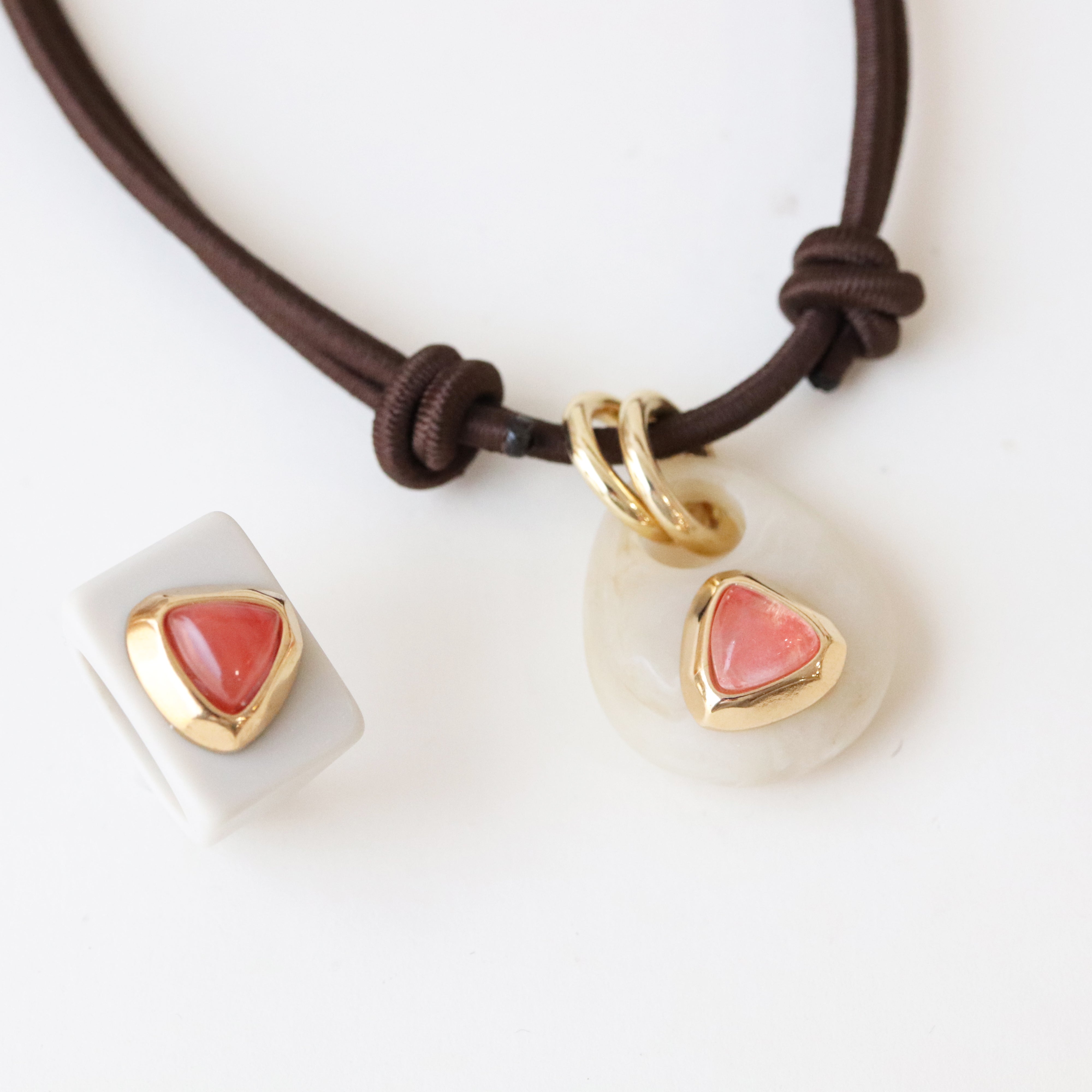 SAIRA MARBLE short necklace