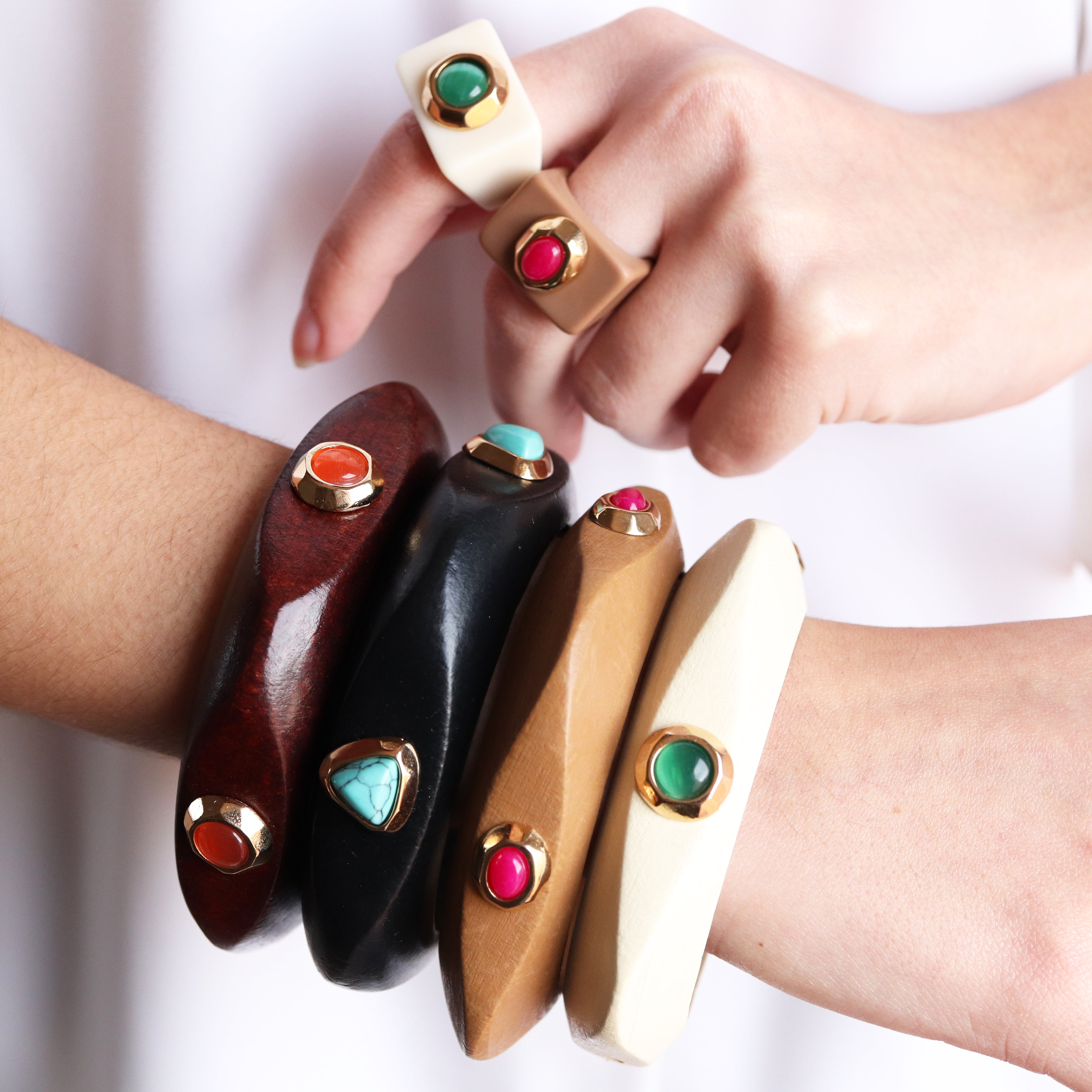 Anillo mujer negro con turquenita