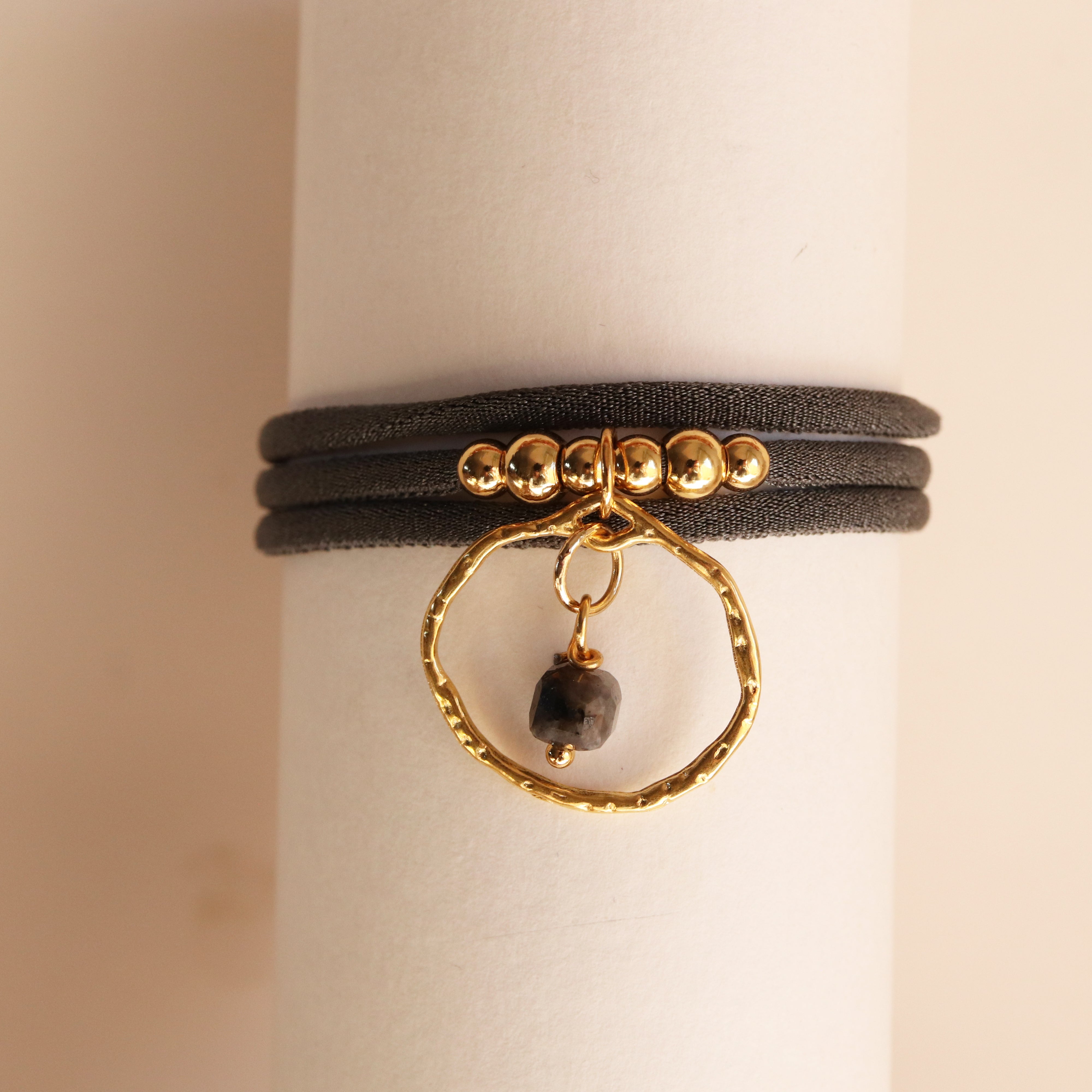 Collar NYAMAN Miz de seda japonesa elástica