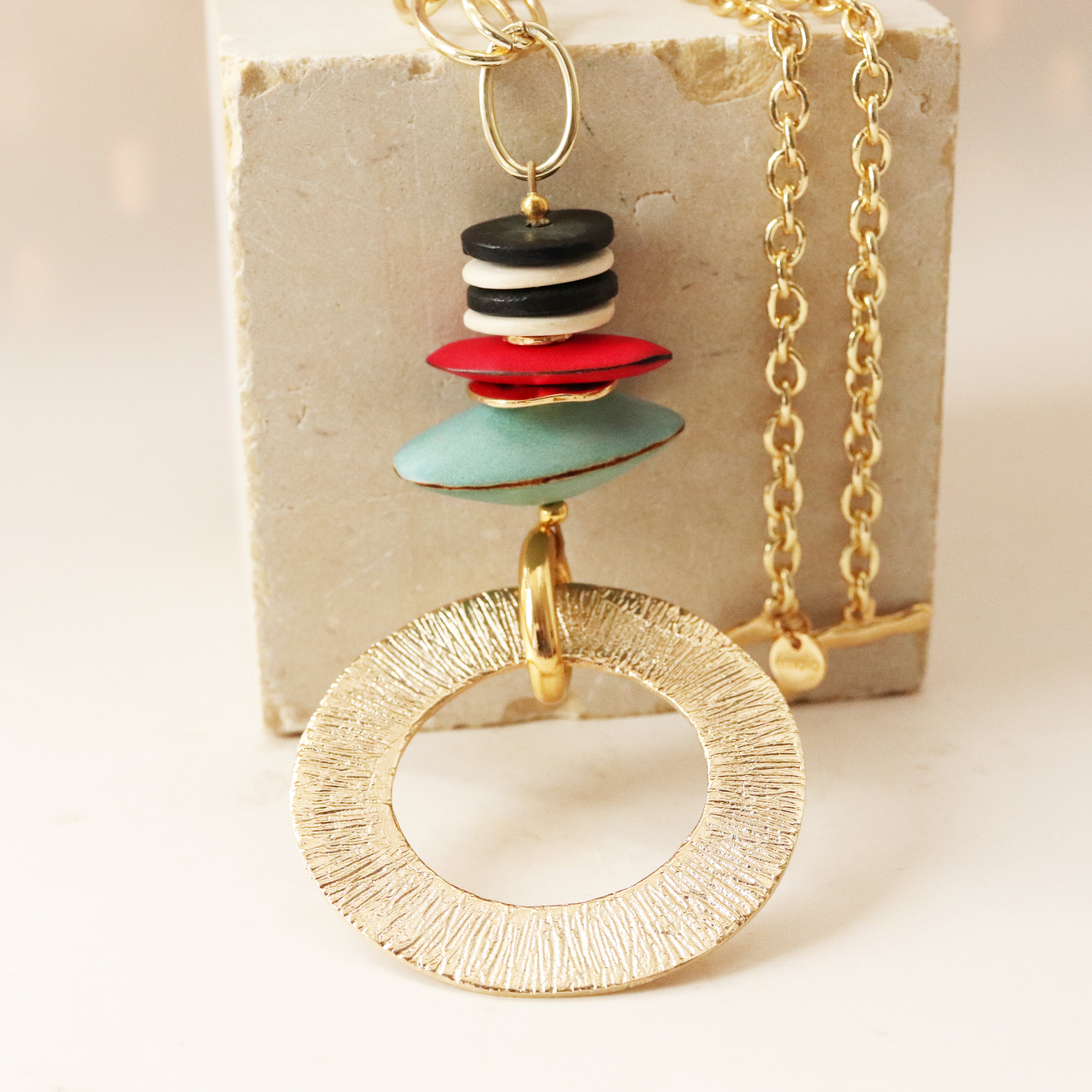 Macao golden chain necklace with a blue detail, long design — Émolo