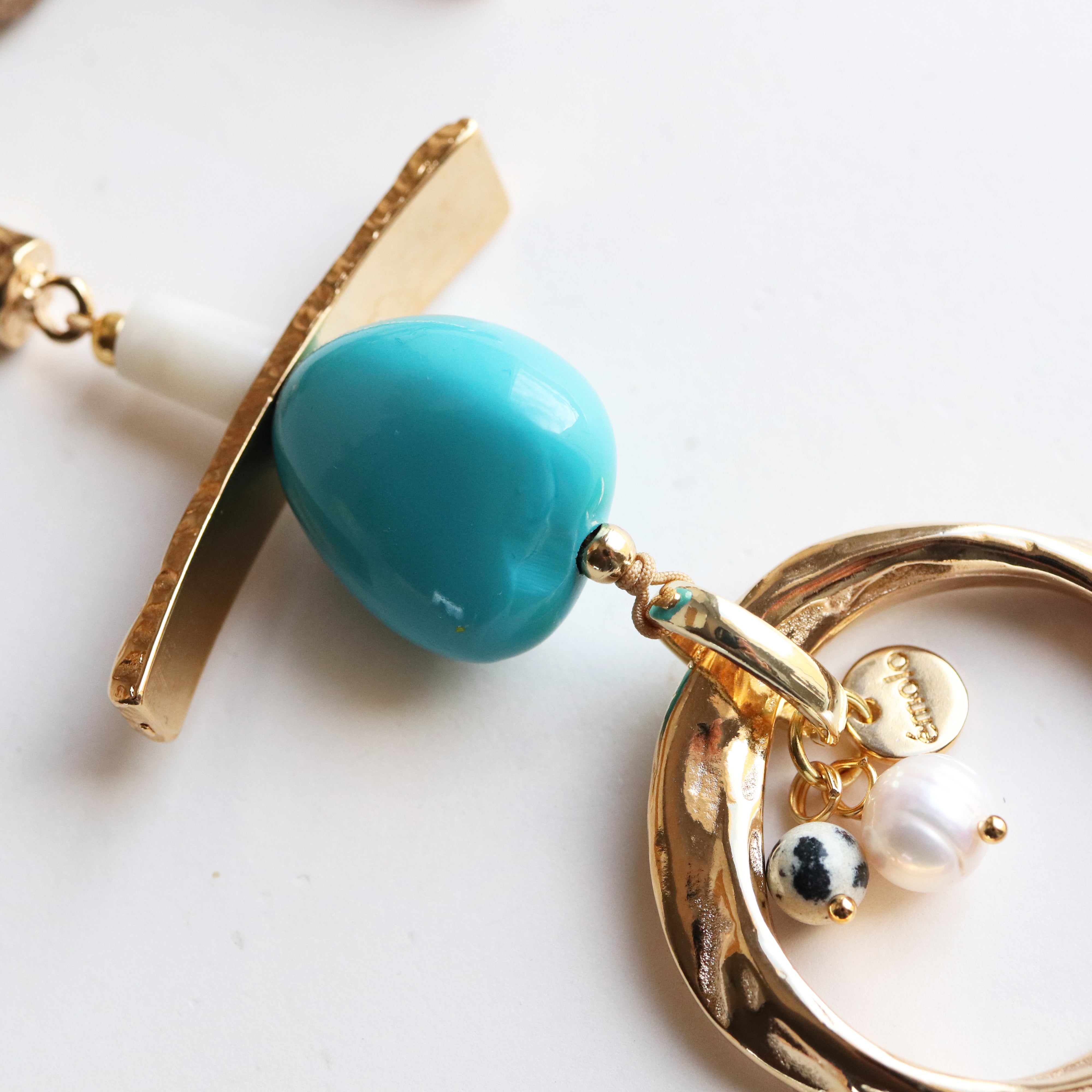 Collar Bukel Monsul