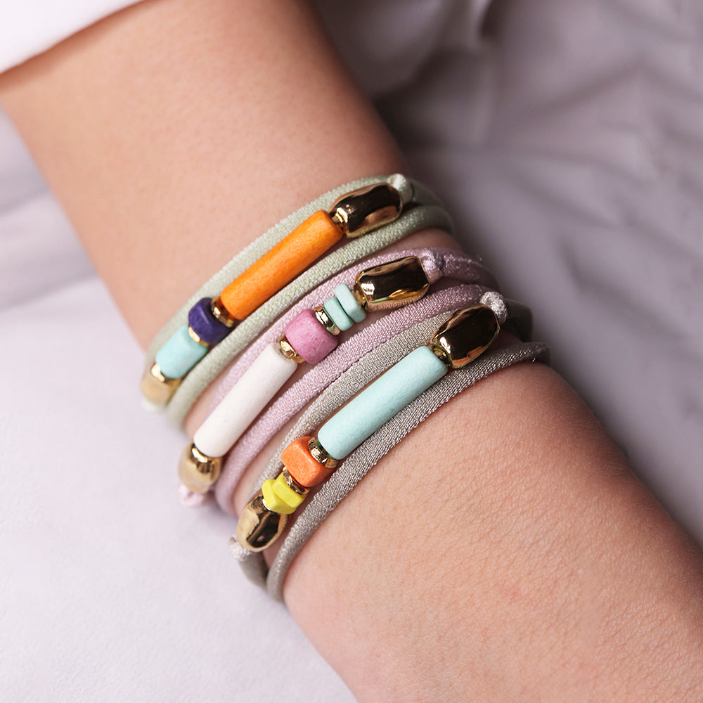 Due: pulsera y collar en uno