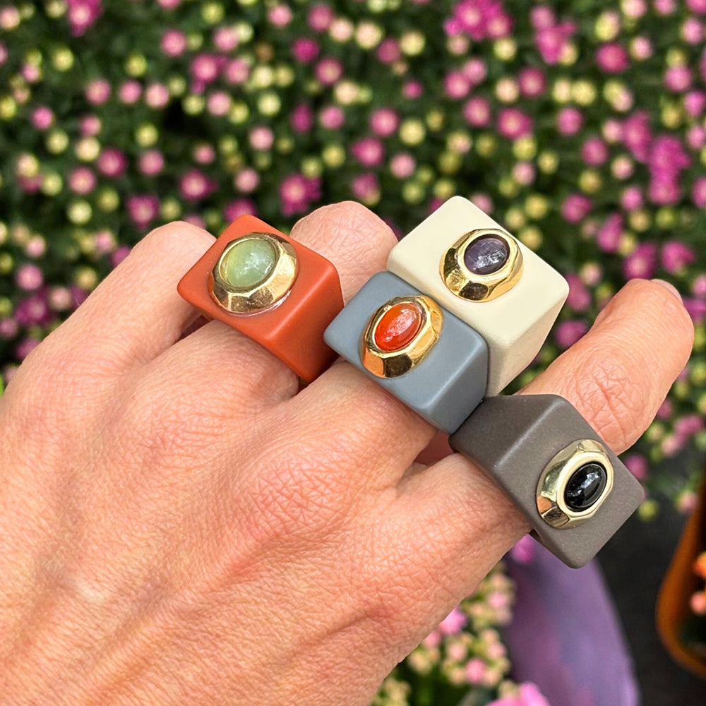 Anillo mujer crema con selenita-anillo-Émolo