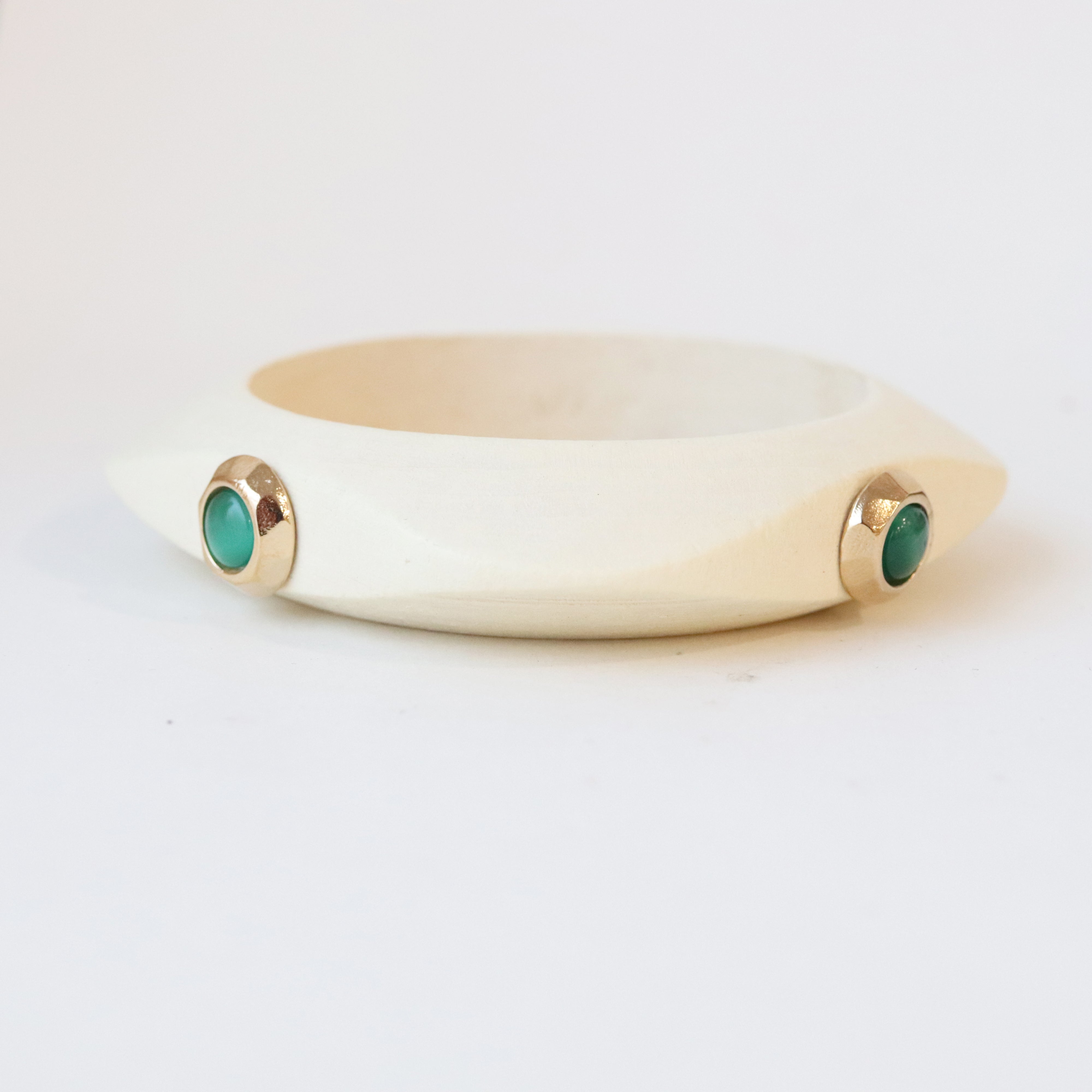 Anillo mujer crema con selenita verde-anillo-Émolo