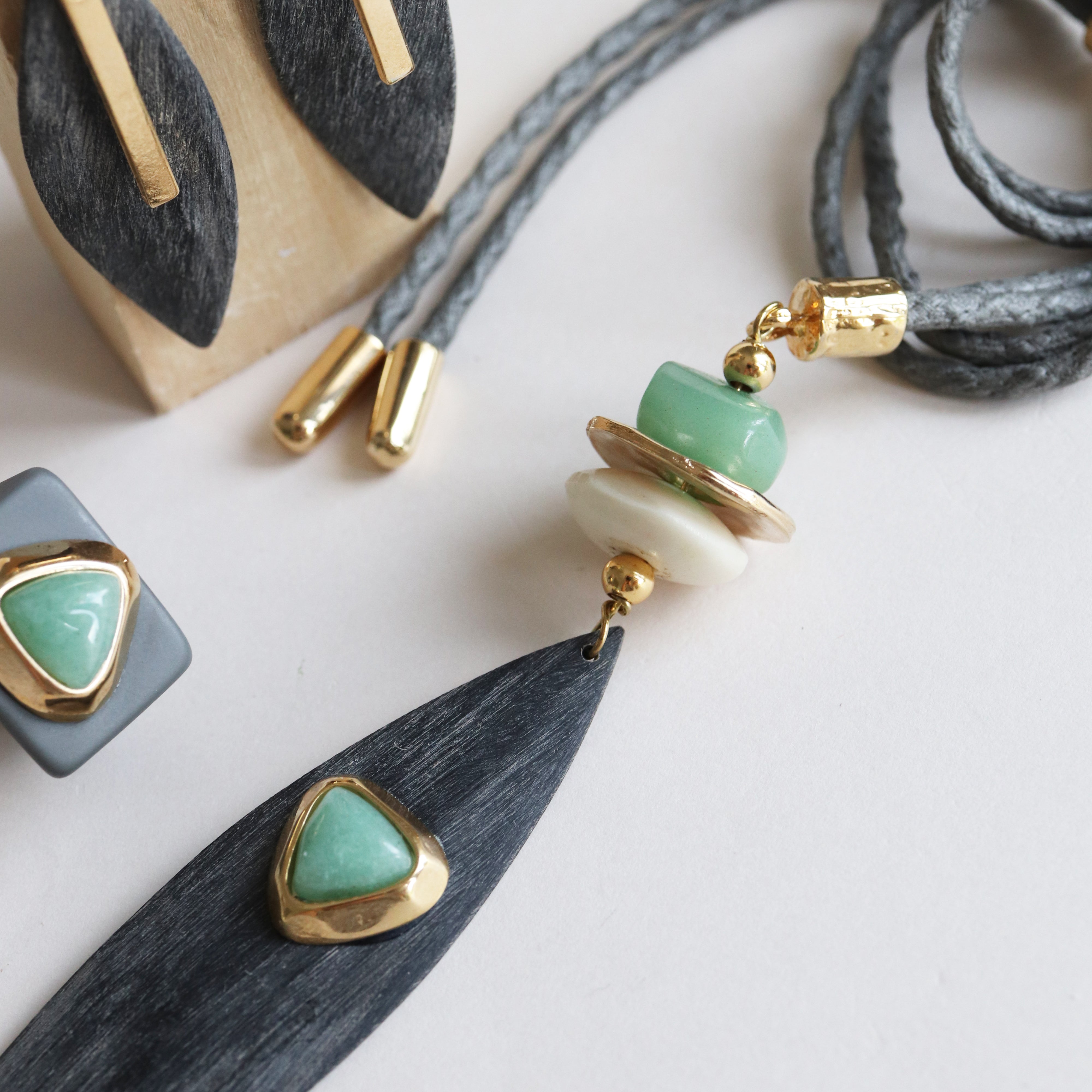 Anillo mujer gris con aventurina SAIRA-anillo-Émolo