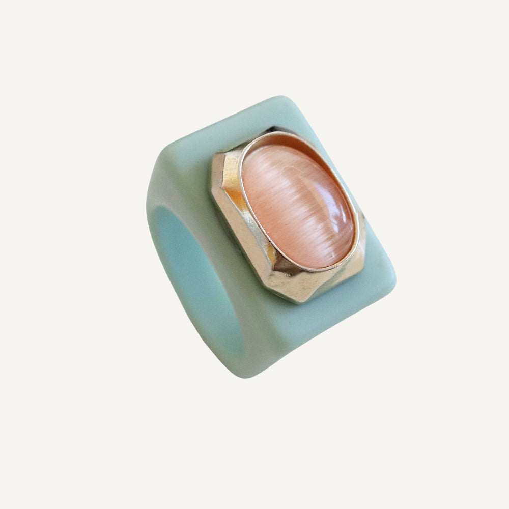 Anillo mujer verde mint con selenita salmón-anillo-Émolo