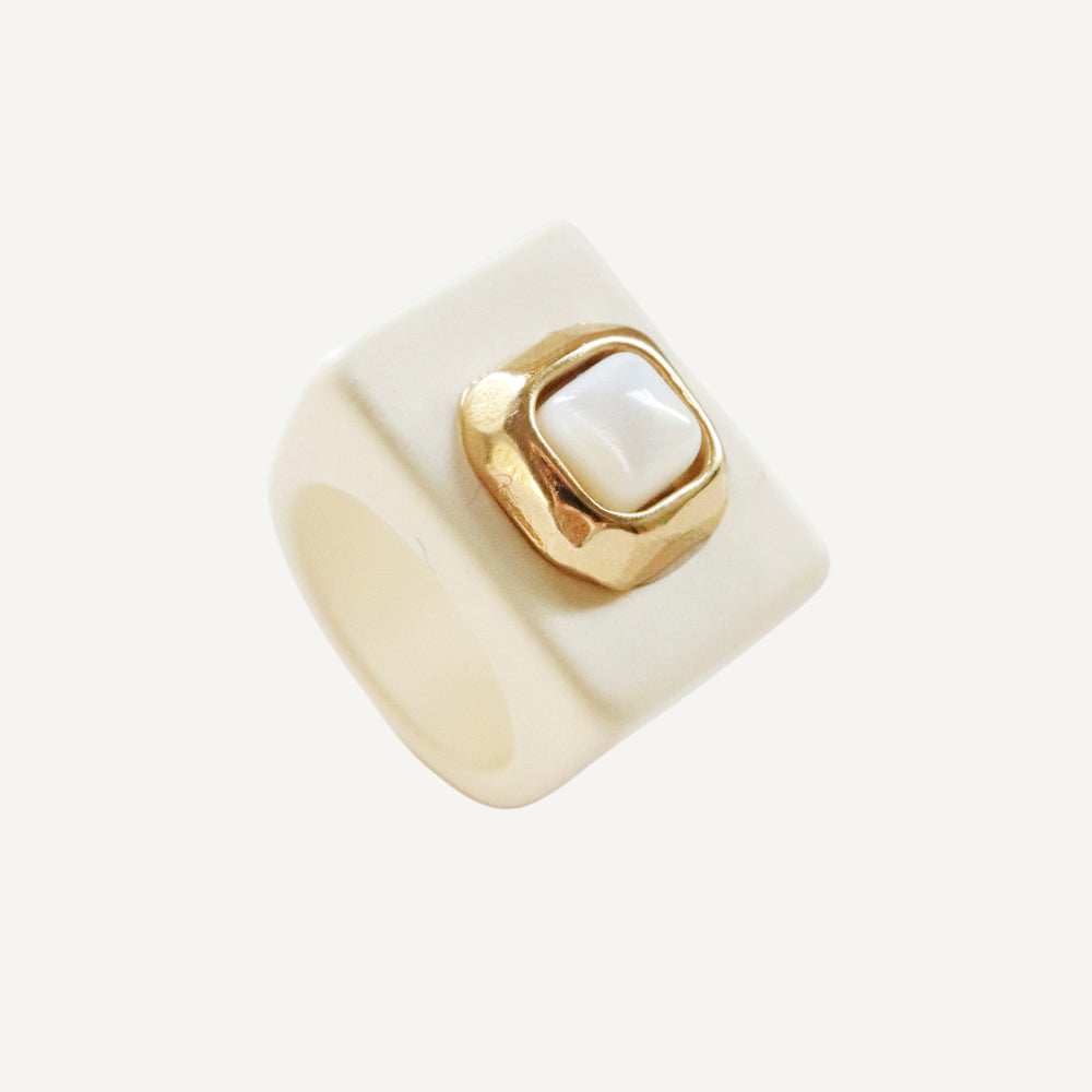 Anillos bisutería grandes Beige con piedra natural Madreperla-anillo-Émolo