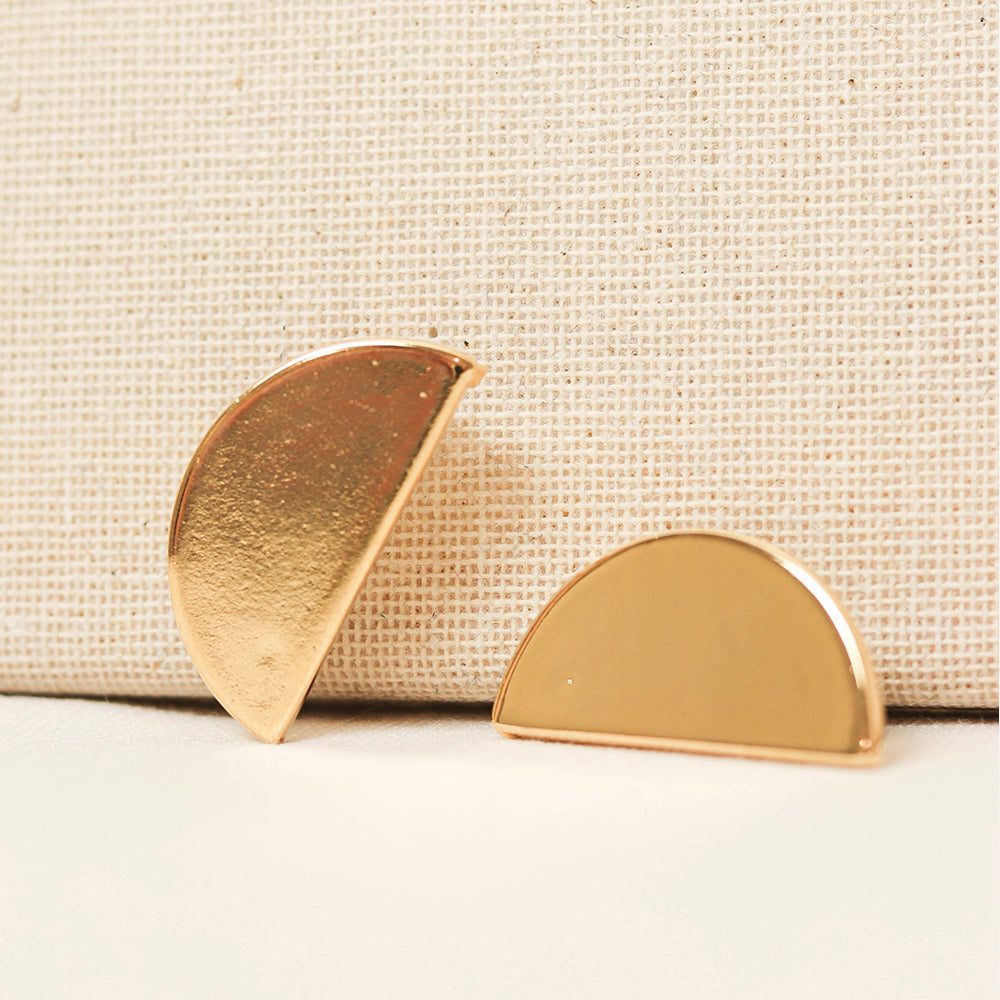 Gold earrings for women with snap closure