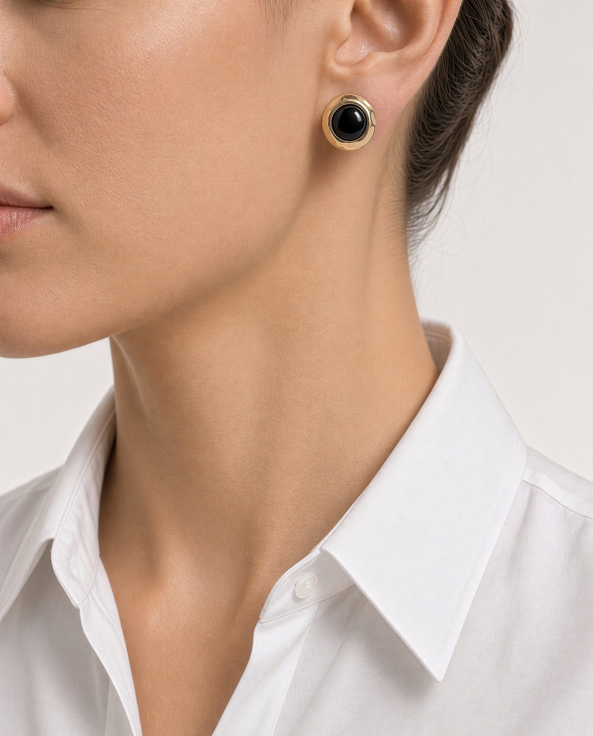 SIANNA button earrings