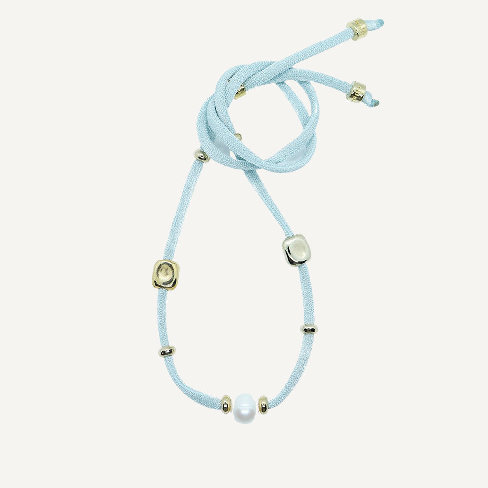 Collar ajustable para mujer con seda elástica miz azul bebé