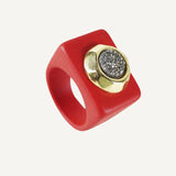Anillo rojo vivo con piedra drusa de titanio [POWER]