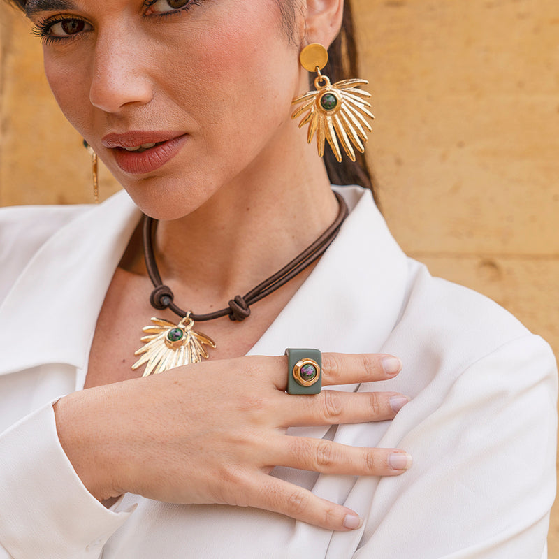 anillo verde botella, con piedra natural zoisita, bisutería Emolo