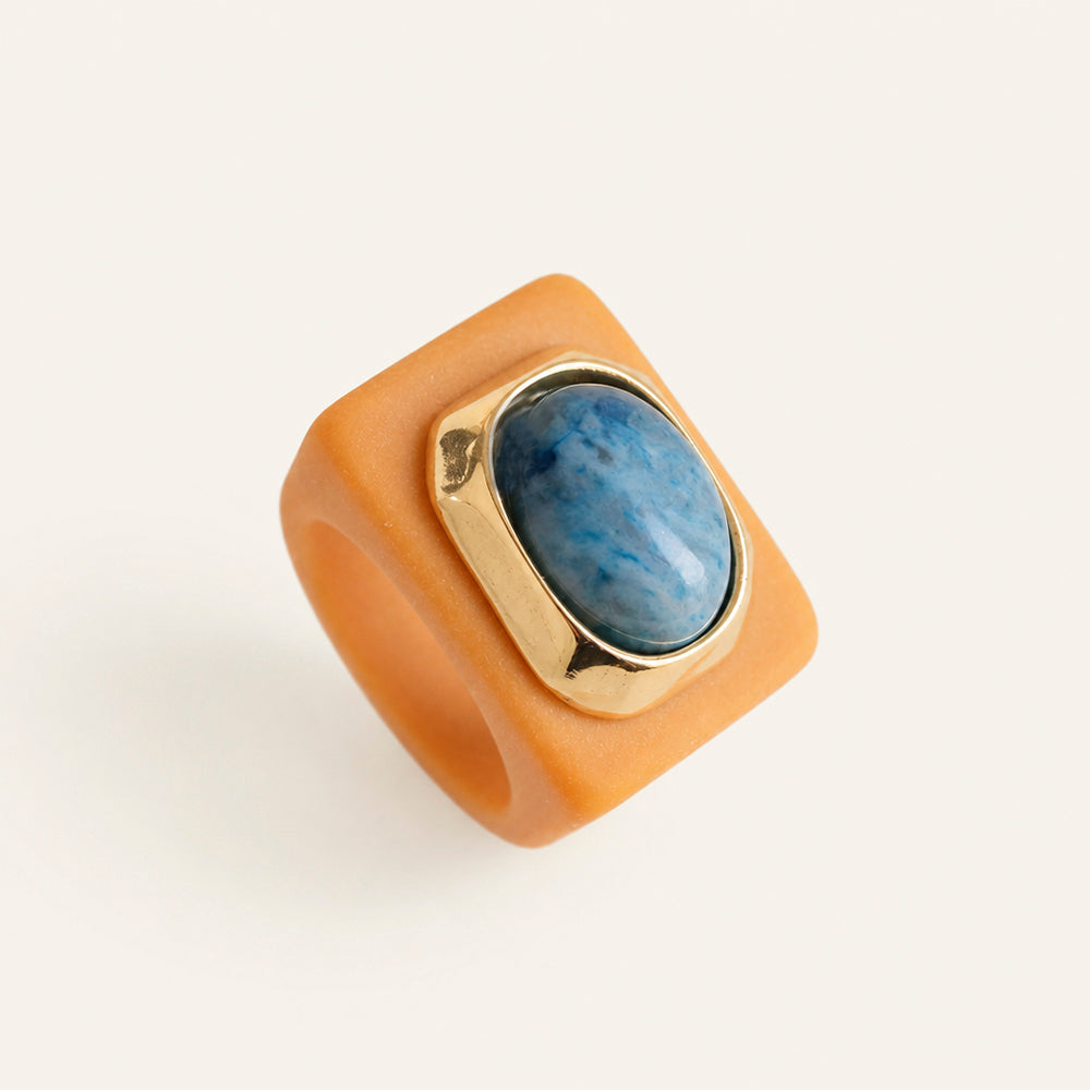 Anillo mujer Mostaza con Apatita