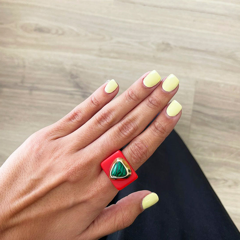 Anillo color rojo malaquita para mujer
