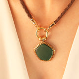 COLLAR COLORES PENTAS ÉMOLO VERDE