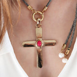 Collar cruz largo ajustable mujer piedra natural CRUZEA Monsul