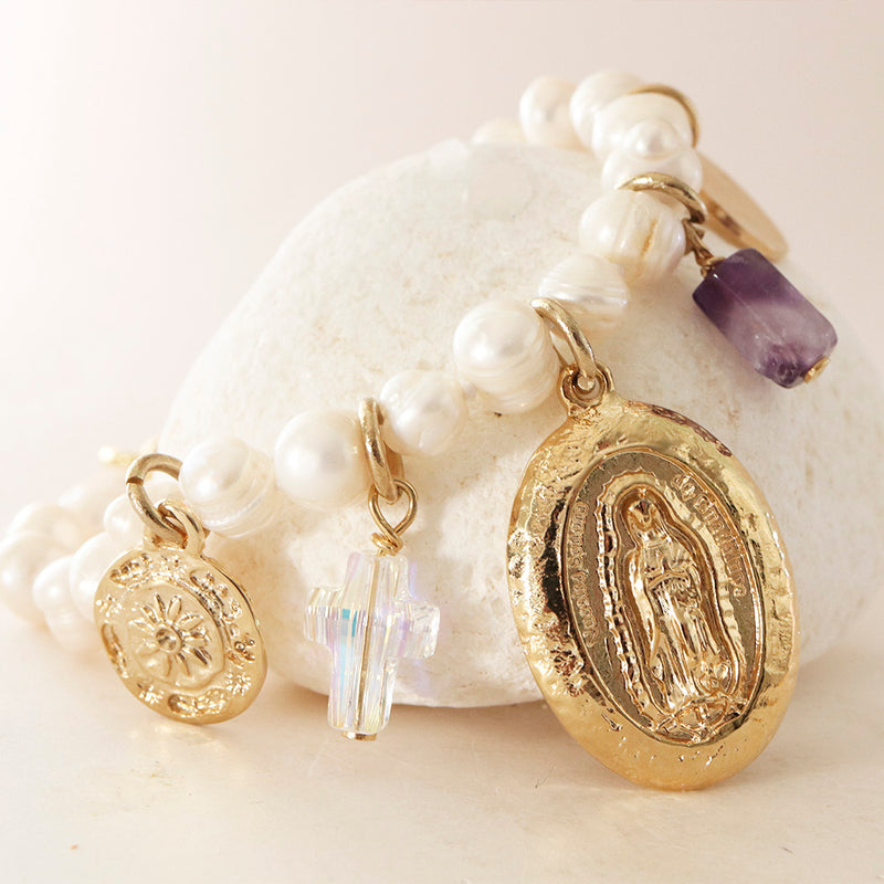 Collar corto FAITH MILAGROSA PERLAS