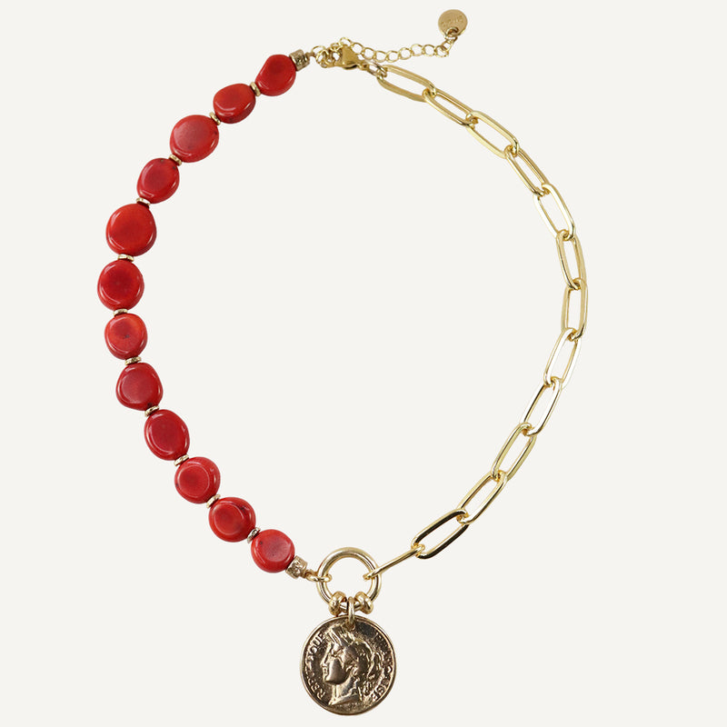 Collar corto con cierre seguro cadena de eslabones dorada y piedras color coral rojo para mujer
