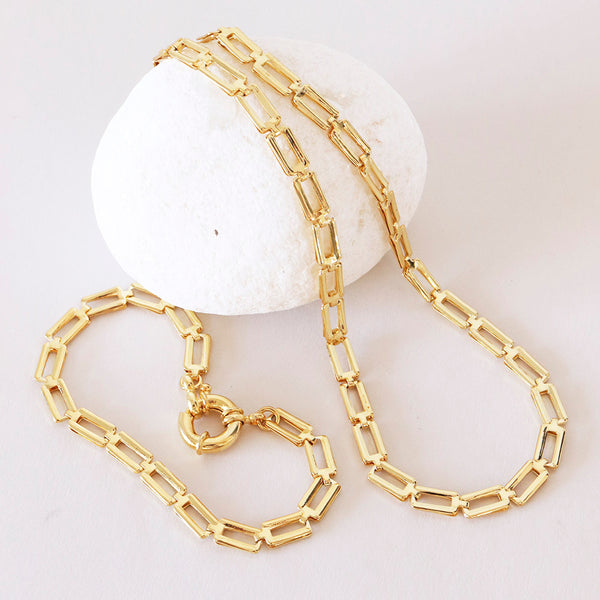 Collar cadena dorada de latón para mujer