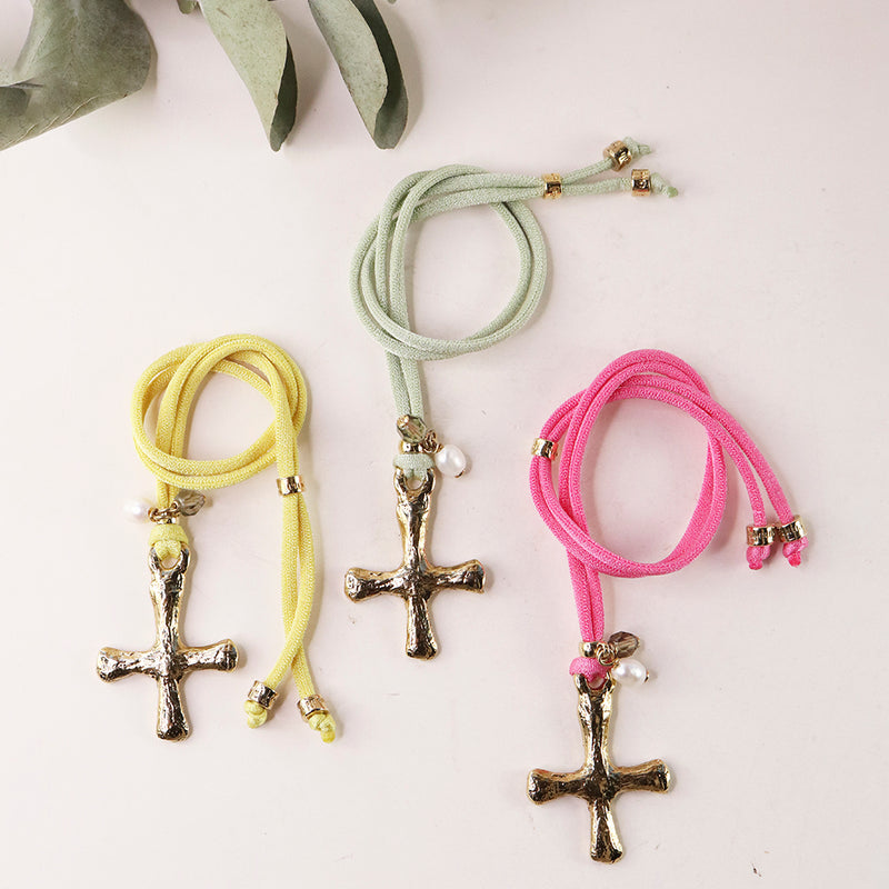 Collar ajustable con seda elástica para mujer 