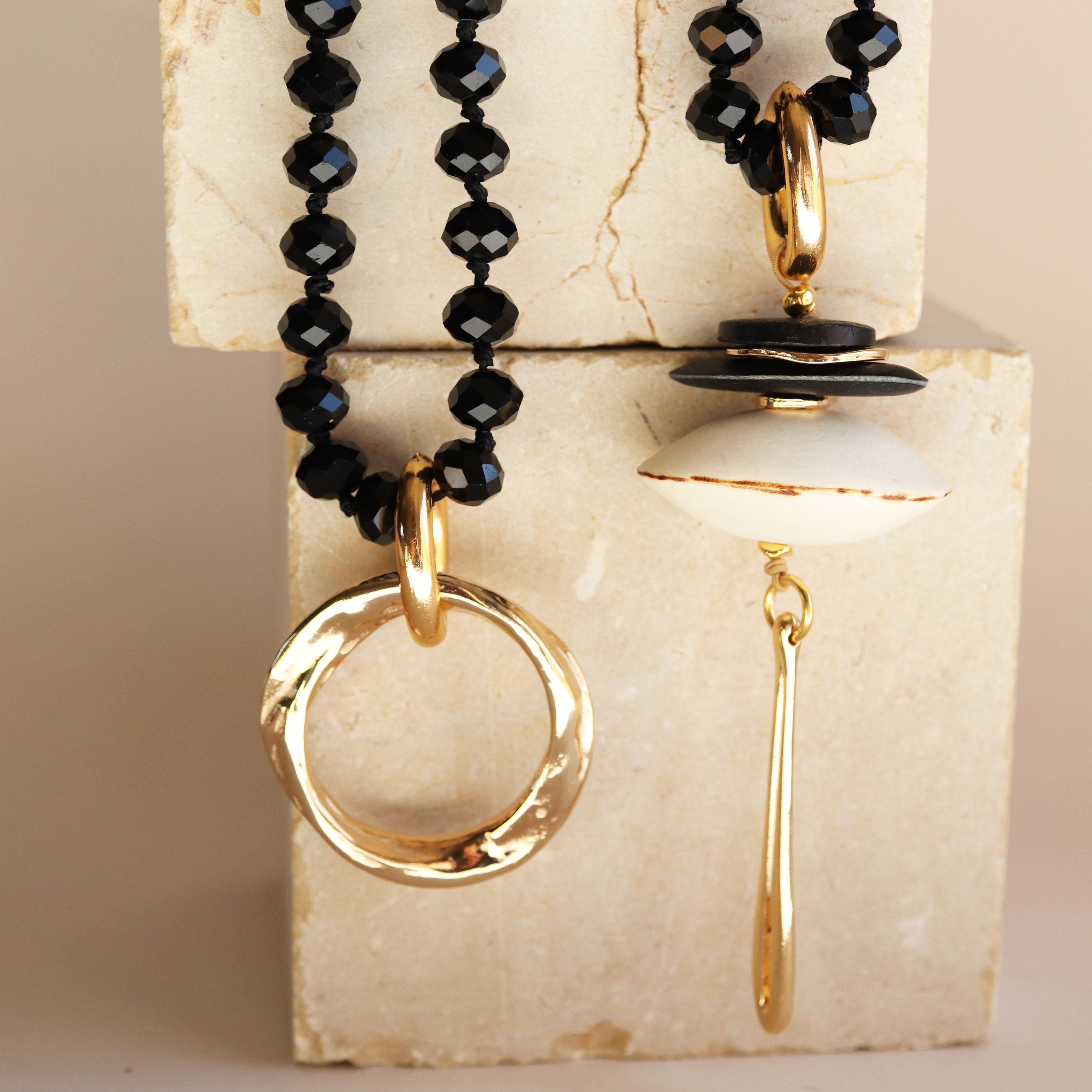 ODRI MUSHA Multi-position necklace