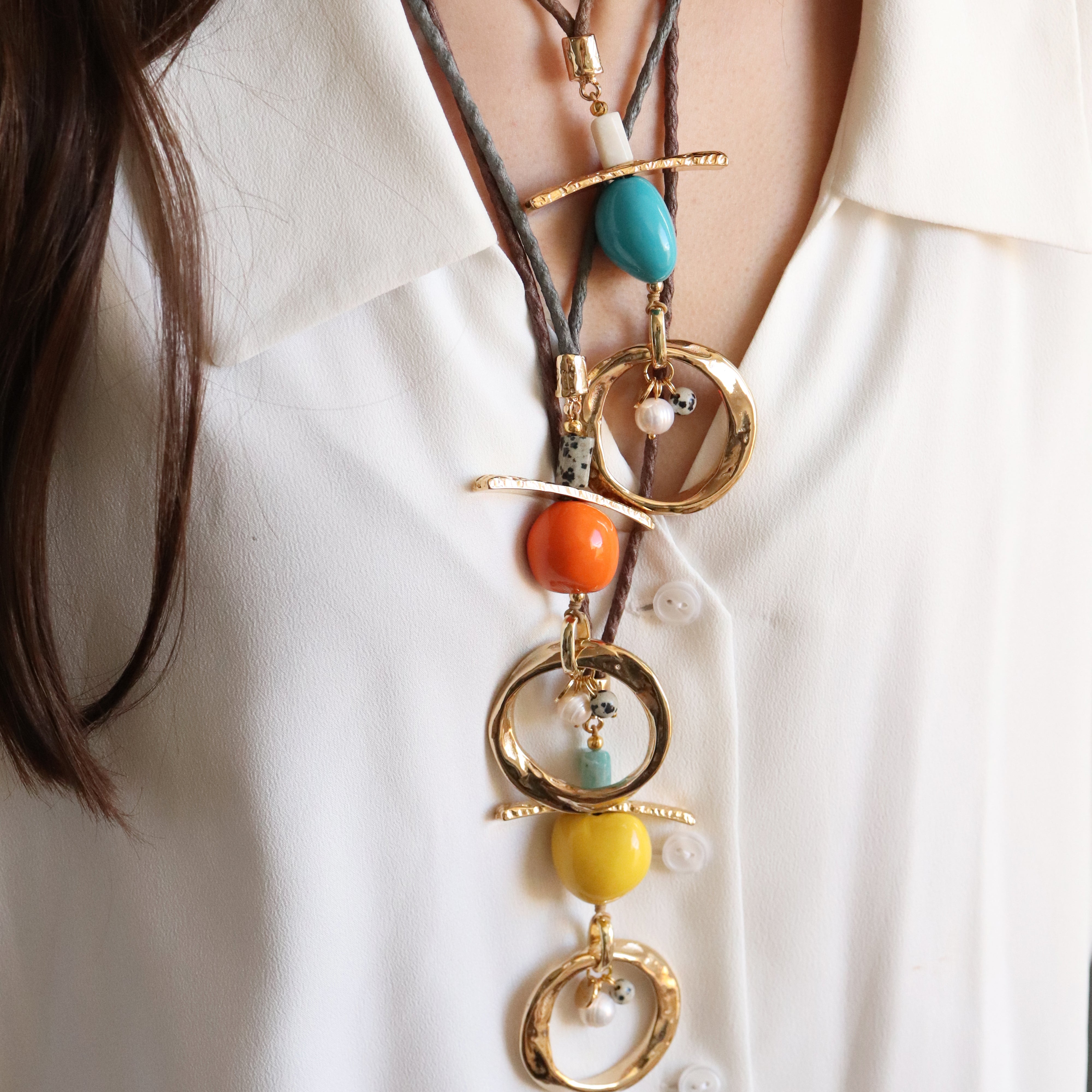 Collar Bukel Monsul