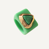 Anillo para mujer grande color verde con piedra amazonita verde
