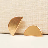 Pendientes dorados para mujer con cierre a presión