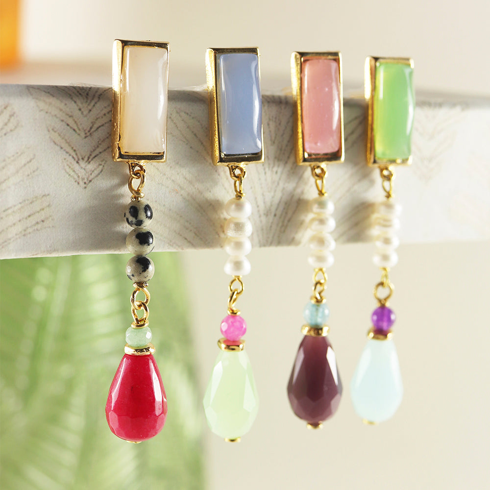 Pendientes largos piedras naturales para mujer con cierre a presión y perlas de río