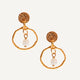 Pendientes NYAMAN color blanco con baño de oro