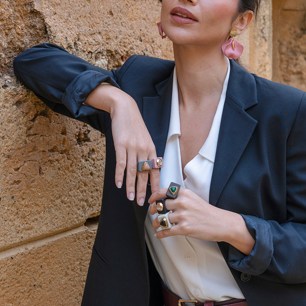 Anillo grande color verde botella con zoisita-anillo-Émolo