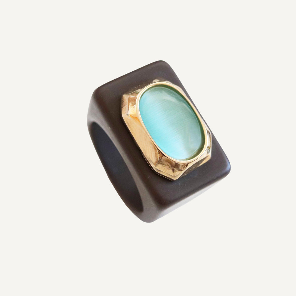Women's brown ring with turquoise selenite