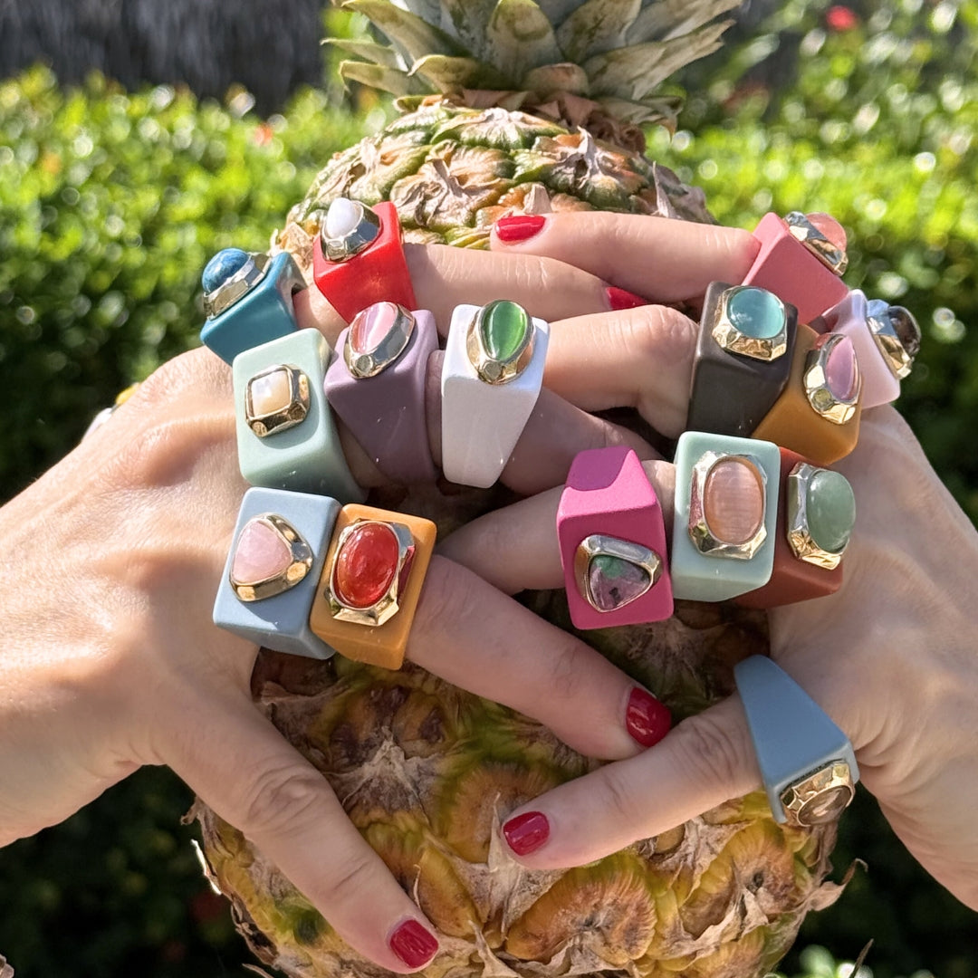 Anillo mujer gris con drusa de titanio multicolor-anillo-Émolo