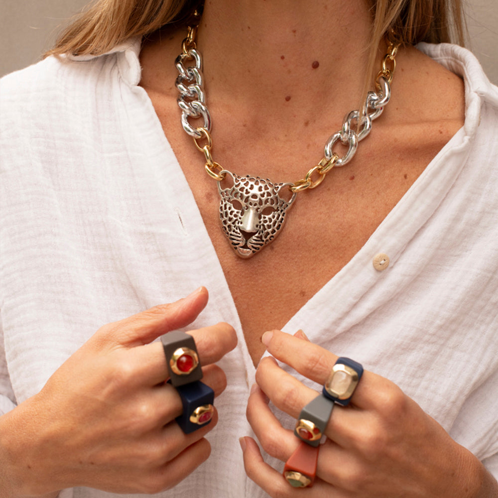 Collar PODEROSA-collar cadena corto-Émolo