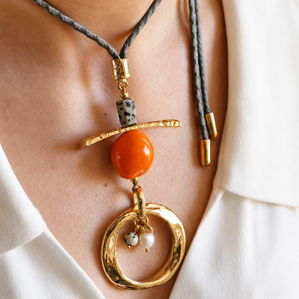 Collar Bukel Monsul