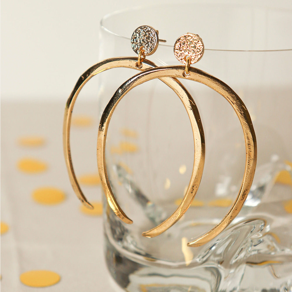 Plain gold stud earrings with snap closure for women