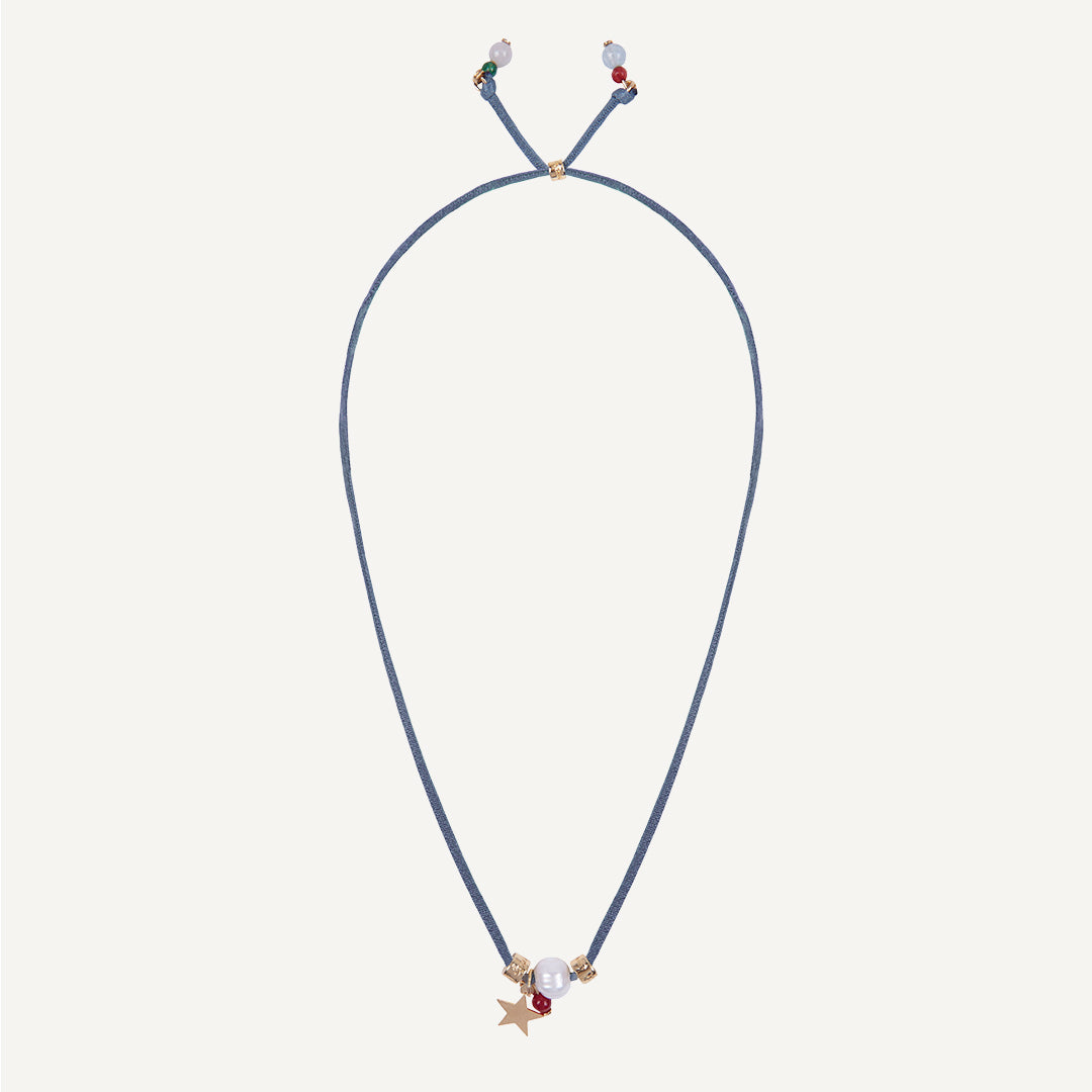 collar azul con perla